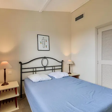 Apartment Les Bastides Aux Restanques Du Golfe De St Tropez - Maeva Home - Bastide Vue Mer Pour 6 Personnes - Prestige Mae-2259 *